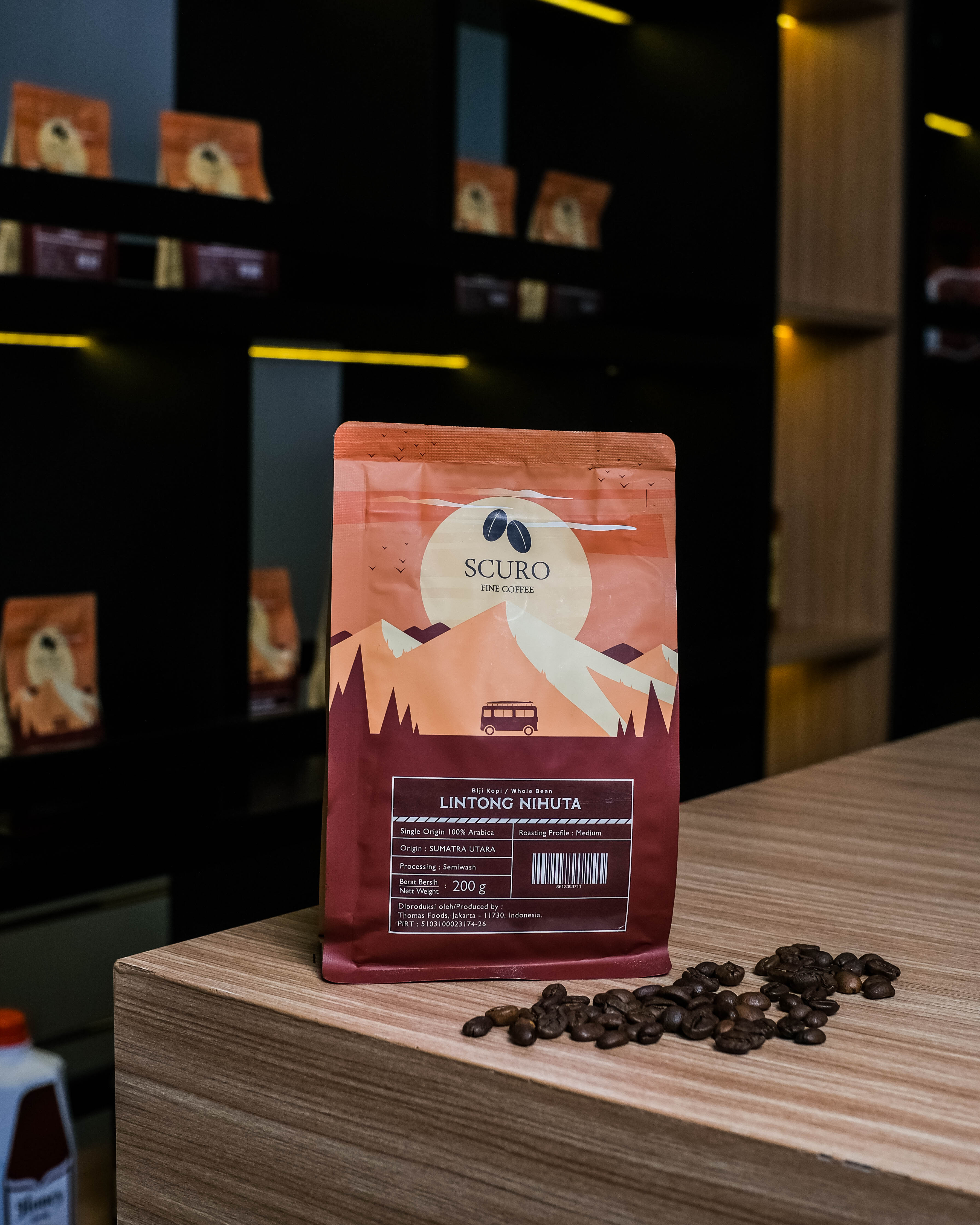 Scuro - Arabica Flores (Semiwash) Roasted Bean 200g